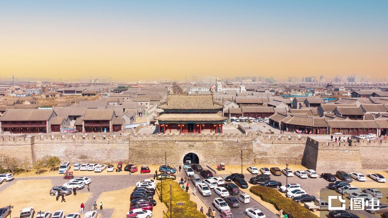A scenic view of Shangqiu Xuguiduimuqun