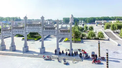 A scenic view of Shangqiu Zhechenggucheng