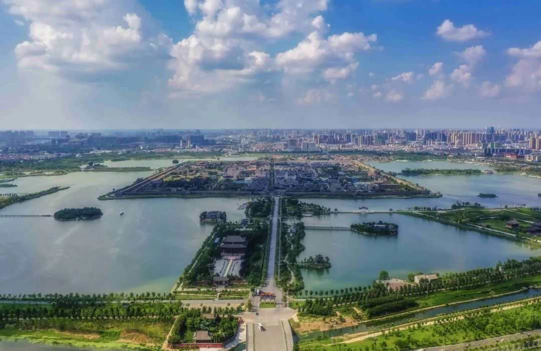 A scenic view of Shangqiu Zhechenggucheng