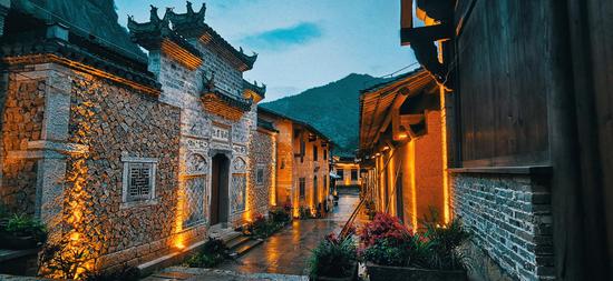 A scenic view of Shangrao Fengshan Chashi Zongci