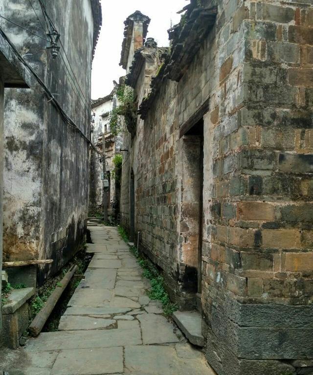 A scenic view of Shangrao Likengcun Minju
