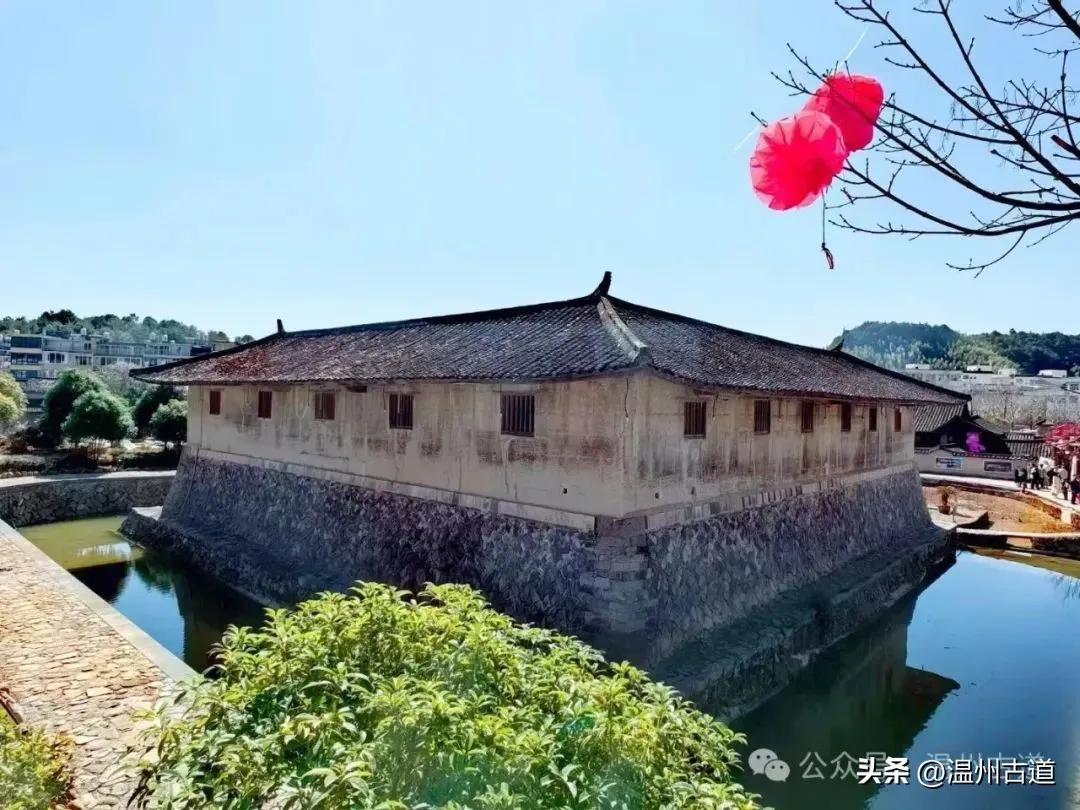 A scenic view of Shangrao Longxi Zhushi Zongci