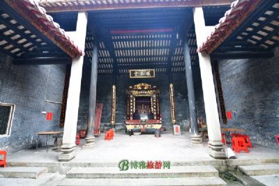 A scenic view of Shangrao Longxi Zhushi Zongci