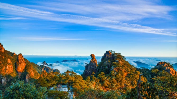 A scenic view of Shangrao Sanqingshan Gu Jianzhuqun