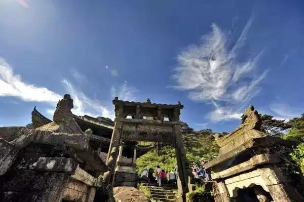 A scenic view of Shangrao Sanqingshan Gu Jianzhuqun