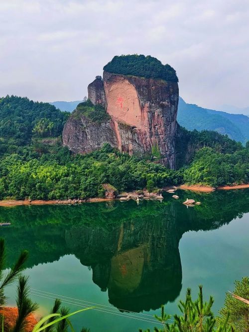 A scenic view of Shangrao Sheshantou Yizhi
