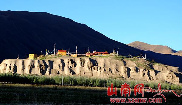 A scenic view of Shannan Jidui Tubo Muqun
