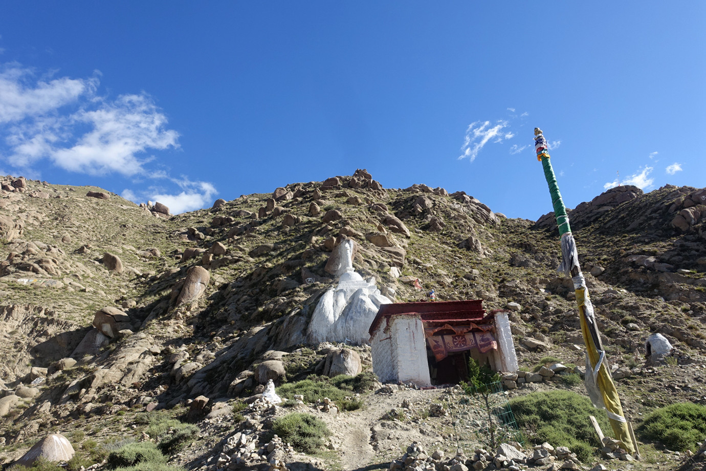 A scenic view of Shannan Kangsong Sangkalin