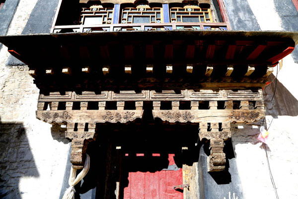 A scenic view of Shannan Lajiali Wanggong Yizhi