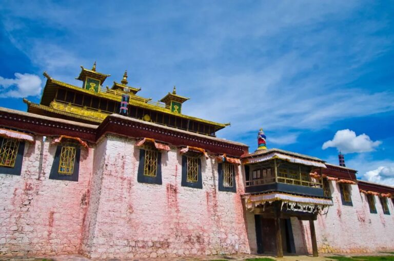 Unveiling Shannan Lalong Si: The Best Tips for Visiting Tibet’s Tranquil Sanctuary