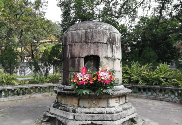 A scenic view of Shantou Dadian Zushi Ta