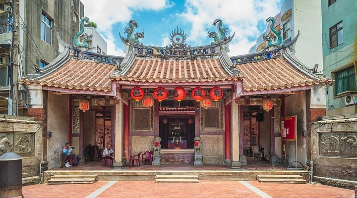 A scenic view of Shantou Wenguangta