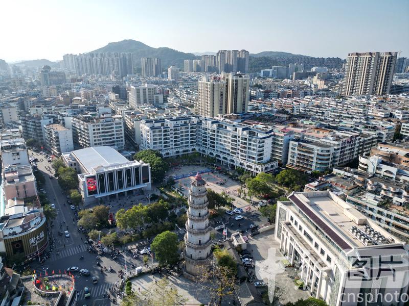 A scenic view of Shantou Wenguangta