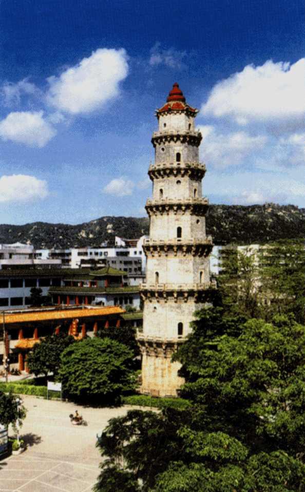A scenic view of Shantou Wenguangta