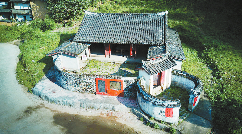 A scenic view of Shantou Zhongyang Hongse Jiaotongxian Jiuzhi