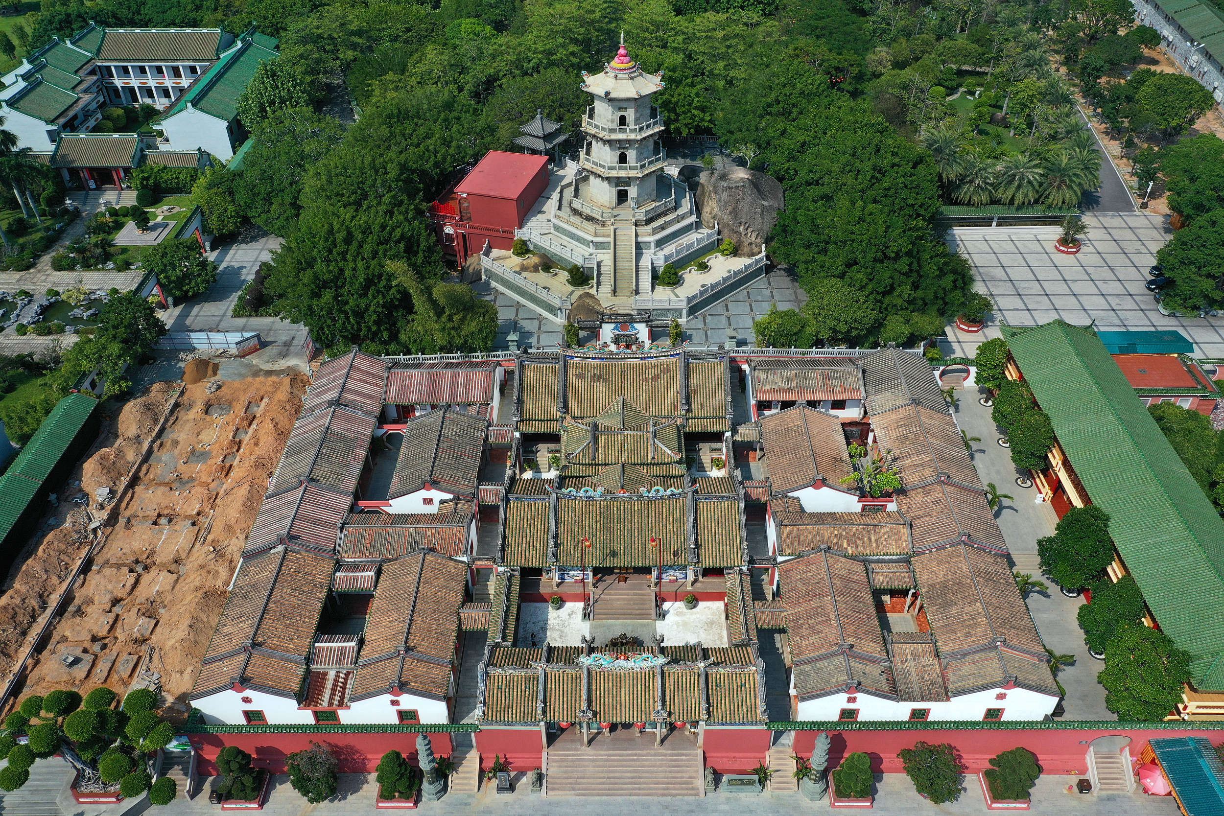 A scenic view of Shanwei Yuanshansi