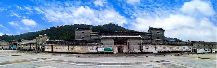 A scenic view of Shaoguan Changweicun Weiwu