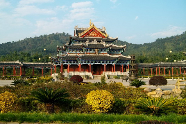 A scenic view of Shaoguan Nanhuasi