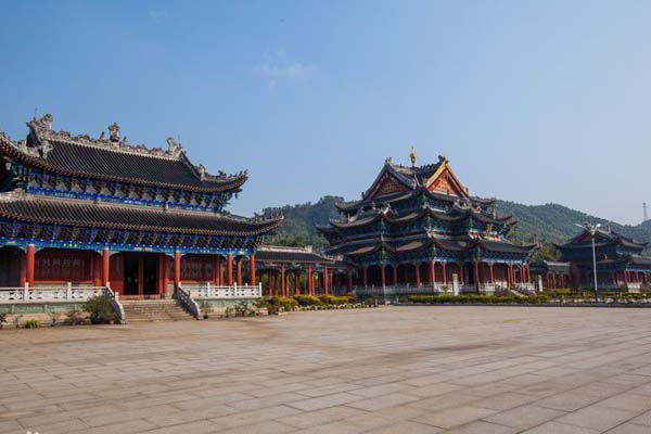 A scenic view of Shaoguan Nanhuasi