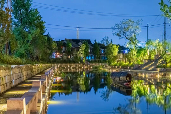 A scenic view of Shaoxing Caoemiao