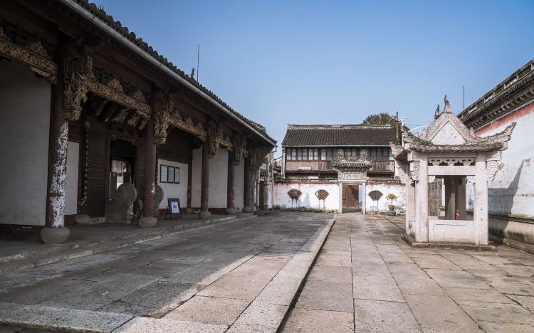 A scenic view of Shaoxing Caoemiao
