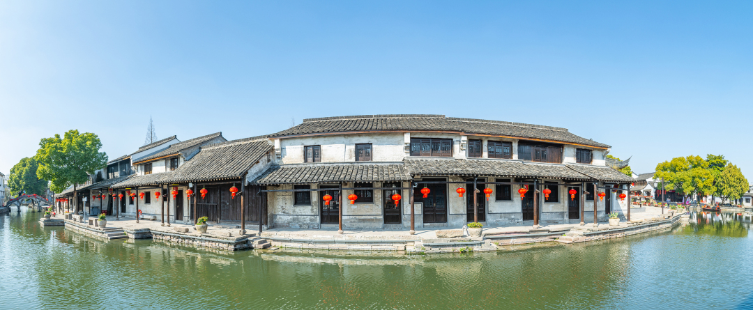 A scenic view of Shaoxing Datong Xuetang He Xuxilin Guju