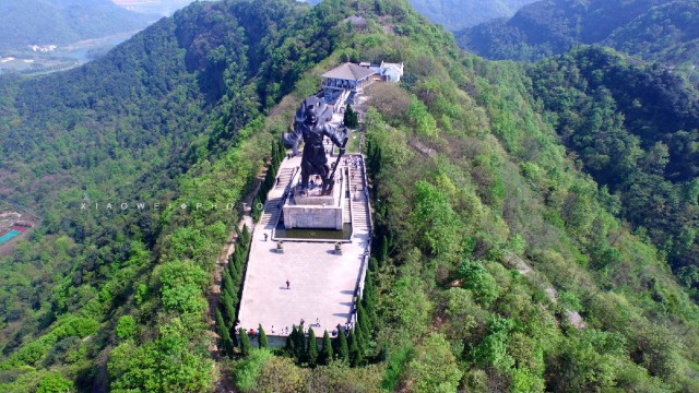 A scenic view of Shaoxing Dayuling