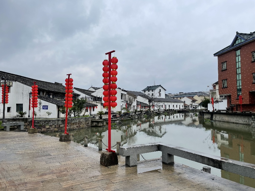 A scenic view of Shaoxing Dayunhe