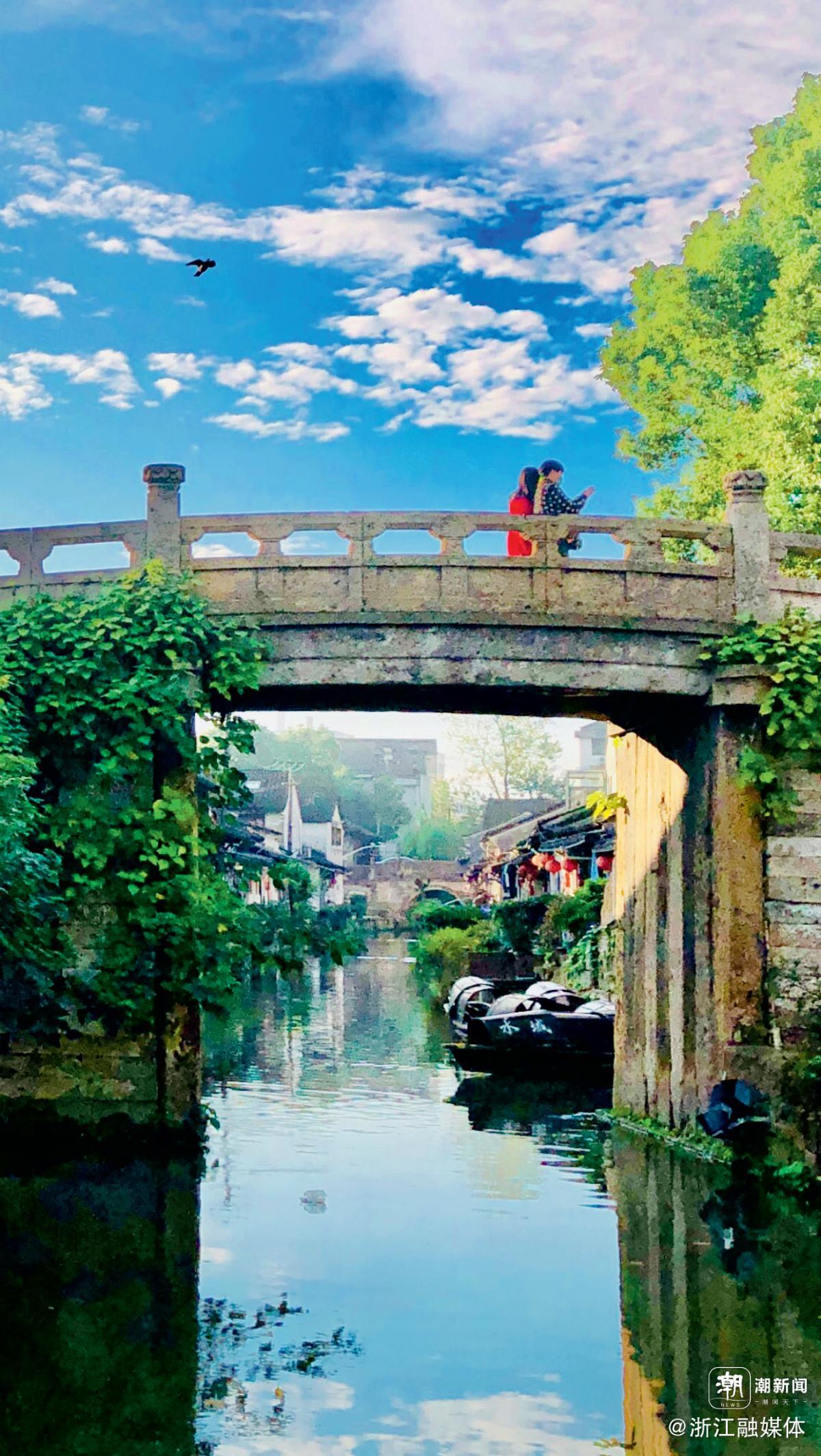 A scenic view of Shaoxing Dayunhe