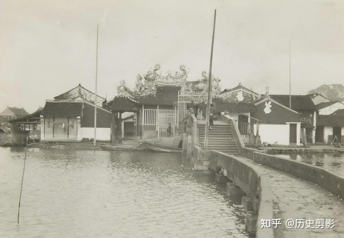 A scenic view of Shaoxing Guqiaoqun