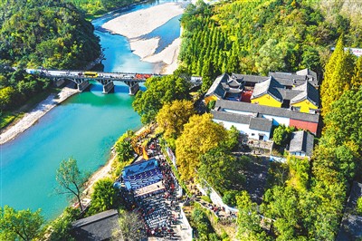 A scenic view of Shaoxing Shunwangmiao