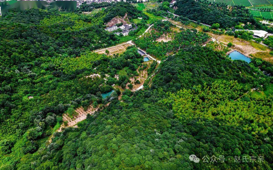 A scenic view of Shaoxing Songliuling