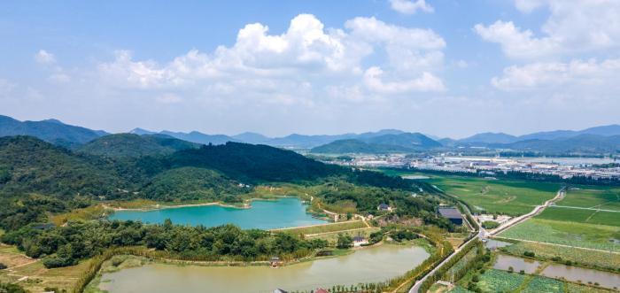 A scenic view of Shaoxing Xiaoxiantan Yaozhi