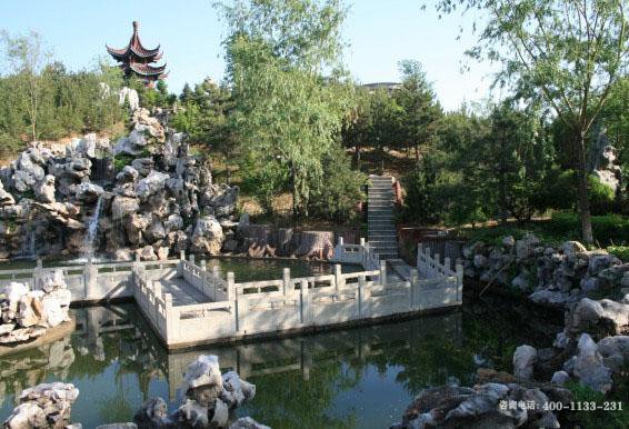A scenic view of Shaoxing Yueguo Guizu Muqun