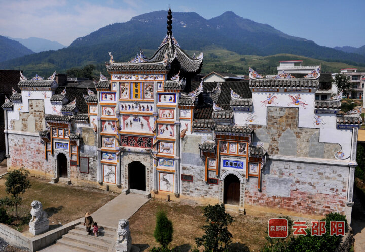A scenic view of Shaoyang Dongkou Zongci Jianzhuqun