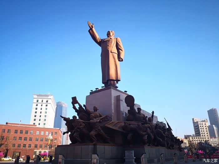 A scenic view of Shenyang Zhongshan Guangchang Jianzhuqun