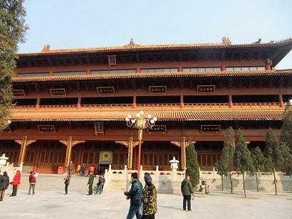 A scenic view of Shijiazhuang Bailin Temple Pagoda