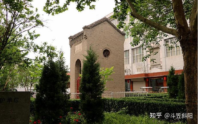 A scenic view of Shijiazhuang Datang Qinghejunwang Tablet