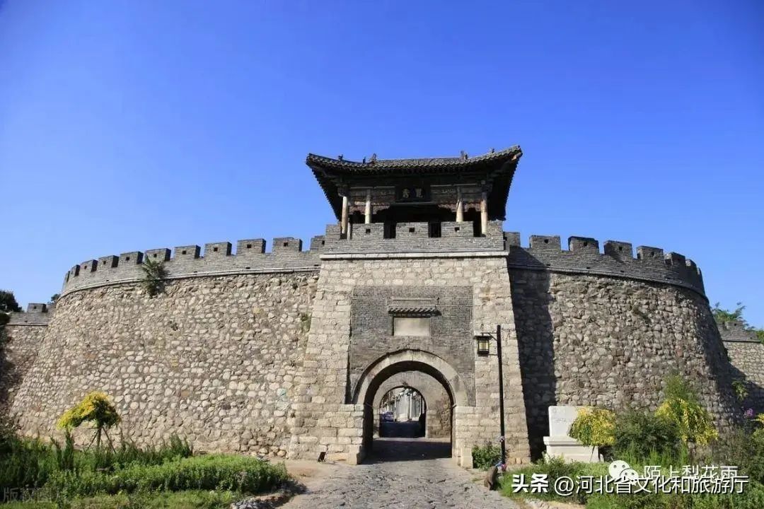 A scenic view of Shijiazhuang Jingxing Old City Wall