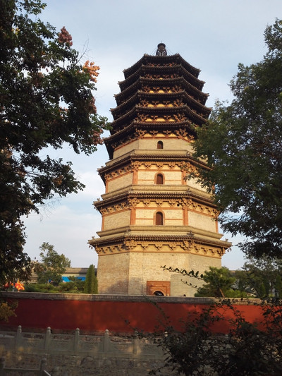 A scenic view of Shijiazhuang Kaiyuan Temple Lingxiao Pagoda