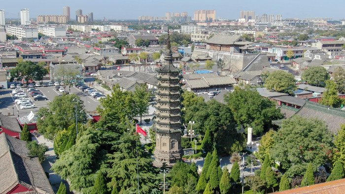 A scenic view of Shijiazhuang Linji Temple Chengling Pagoda