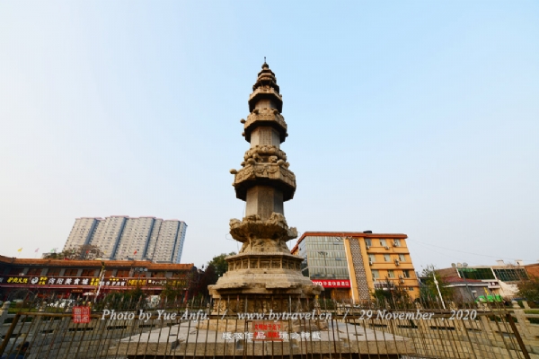 A scenic view of Shijiazhuang Tianhu Dharani Sutra Pillar