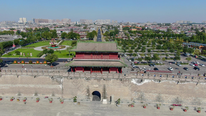 A scenic view of Shijiazhuang Zhengding City Wall