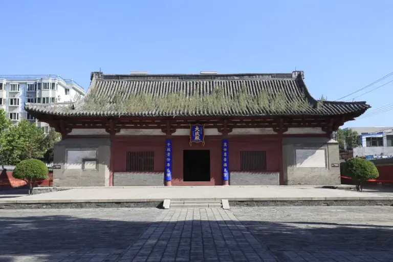 Meditation and History: Experience the Serenity of Shijiazhuang Zhengding Confucian Temple Dacheng Hall