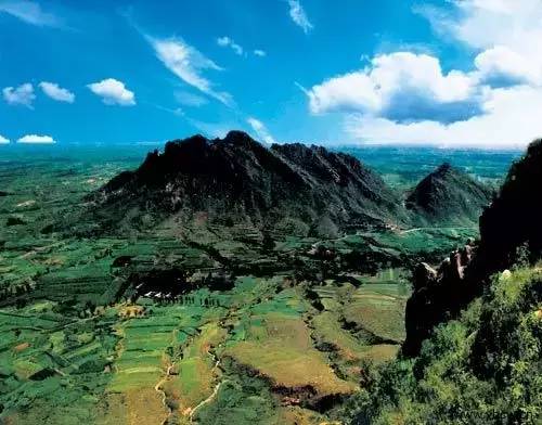 A scenic view of Shijiazhuang Zhongshan Ancient City Site