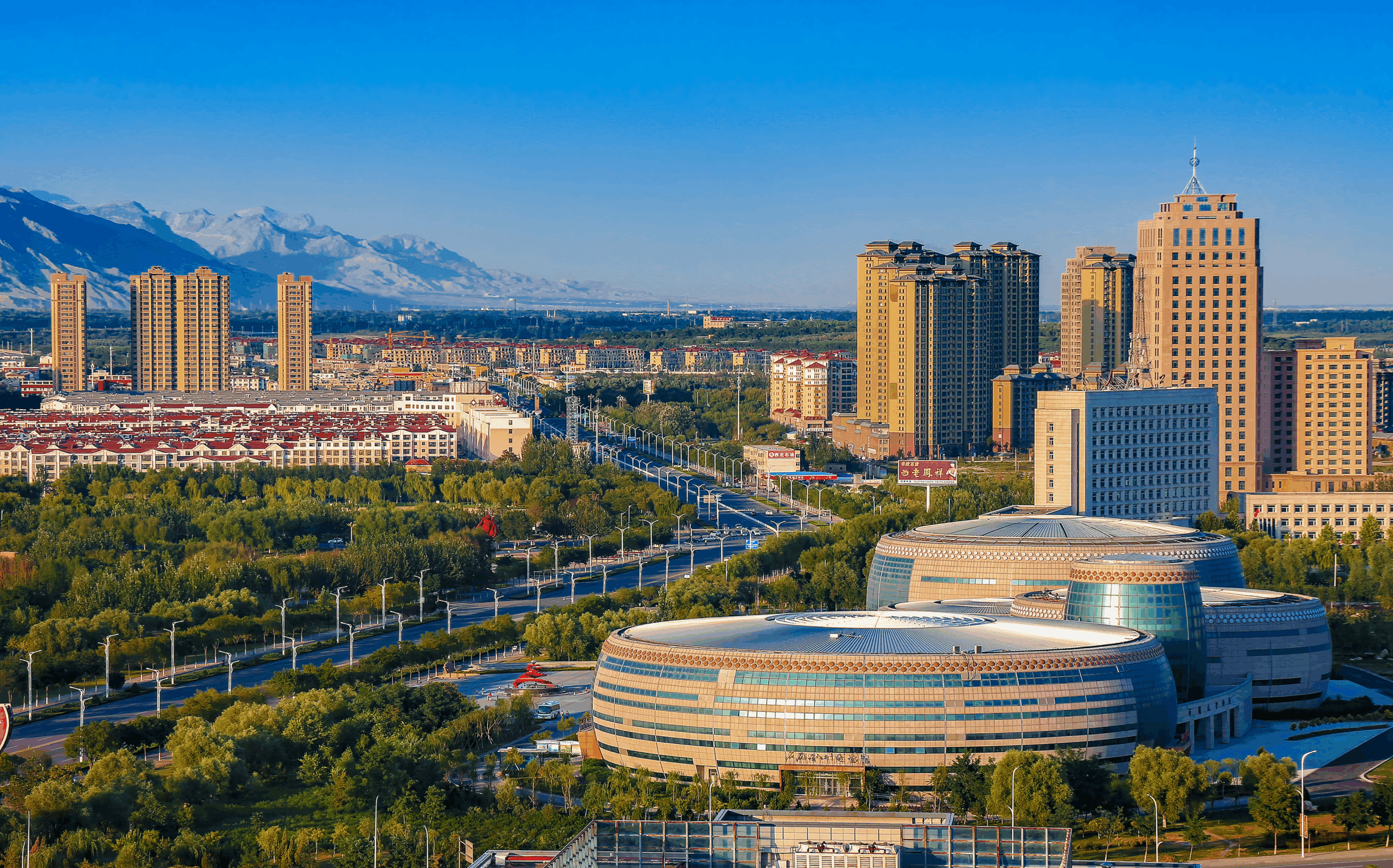 A scenic view of Shizuishan Tianzhou Ta