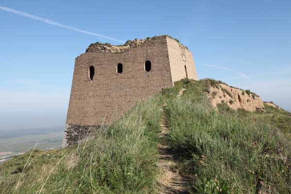 A scenic view of Shuozhou Guangwu Ancient City Wall