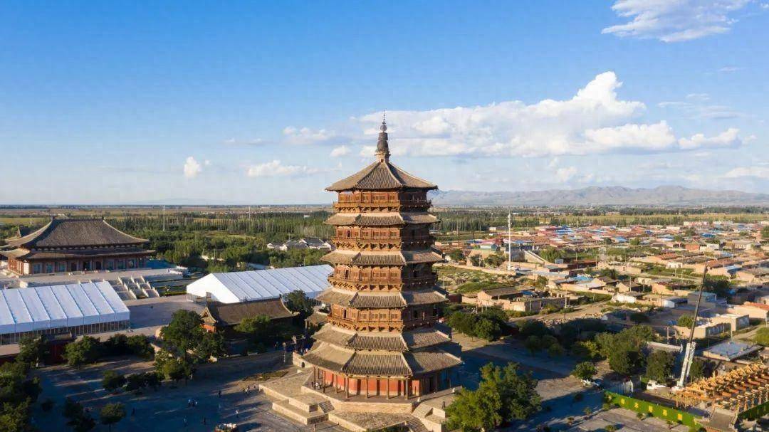 A scenic view of Shuozhou Jingtu Temple