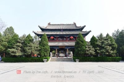 A scenic view of Shuozhou Jingtu Temple