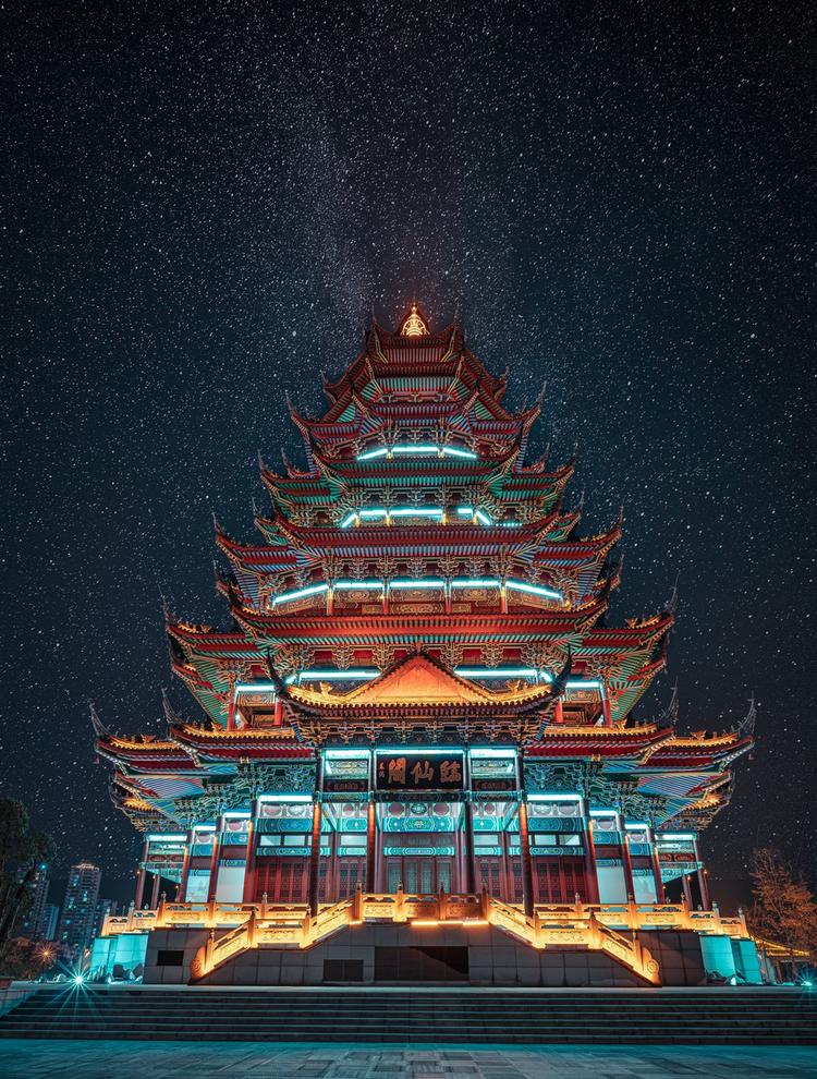 A scenic view of Suining Pengxi Jinxian Si Dadian